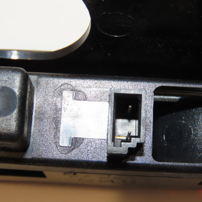 Feux stop supplementaire occasion PEUGEOT 106 Phase 2 04-1996->09-2003 1.1i 6350G5 3