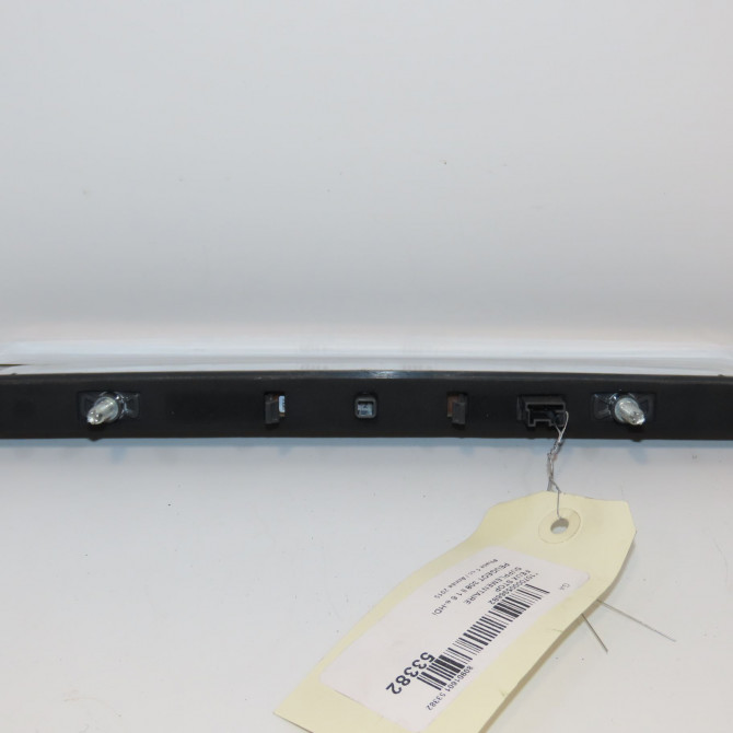 Feux stop supplementaire occasion PEUGEOT 308 II 308 II Phase 1 2013-06-01->2017-08-31 1.6 e-HDi 115ch 6351LX 2