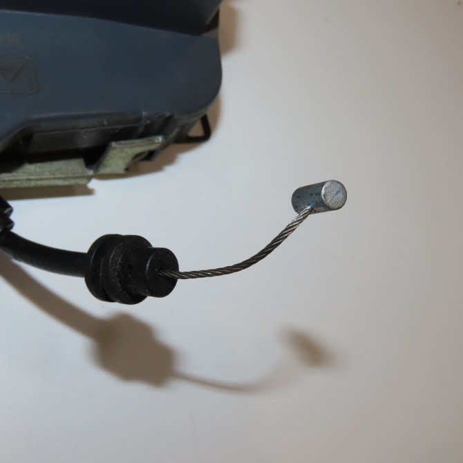 Serrure porte arg occasion CITROEN C3 I Phase 2 10-2005->12-2010 1.4 HDi 70ch 9137H6 3