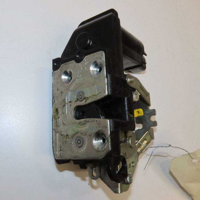 Serrure porte avg occasion HYUNDAI I 10 I Phase 1 03-2008->12-2010 1.2i 813100X021 1