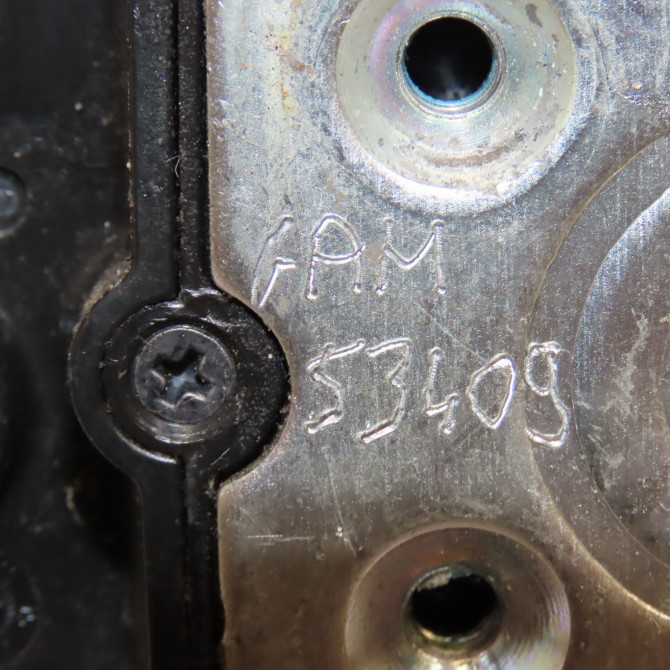 Serrure porte avg occasion HYUNDAI I 10 I Phase 1 03-2008->12-2010 1.2i 813100X021 4