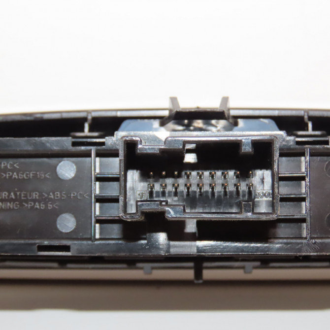 Bouton de warning occasion PEUGEOT 308 I Phase 2 04-2011->11-2013 98060426XT 3