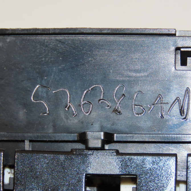 Bouton de warning occasion PEUGEOT 308 I Phase 2 04-2011->11-2013 98060426XT 5