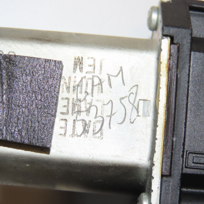 Mecanisme+moteur leve-glace arg occasion FIAT PUNTO III Phase 1 01-2012->... 1.2i 69ch 52055489 5