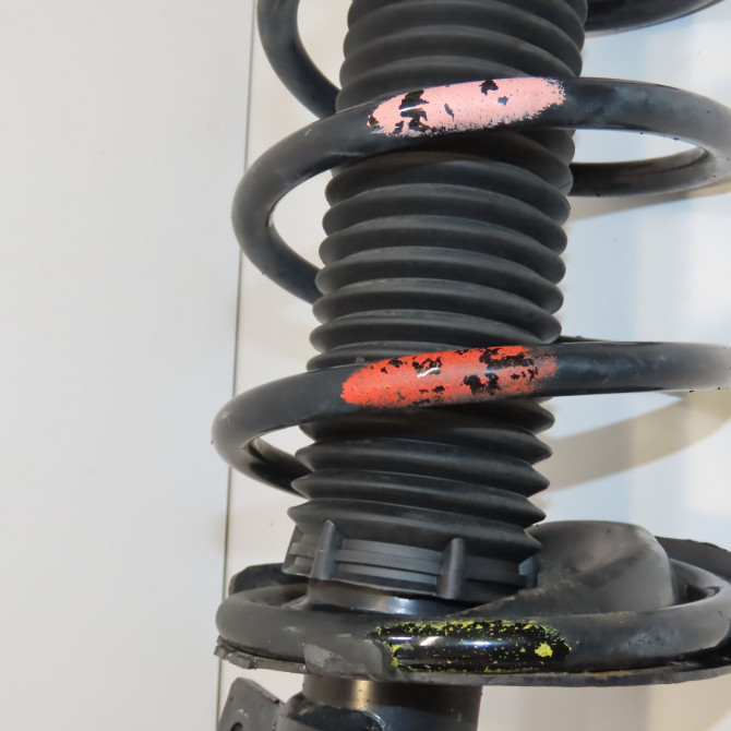 Amortisseur avant droit occasion FORD FOCUS II Phase 2 SW 01-2008->12-2010 1619269 3