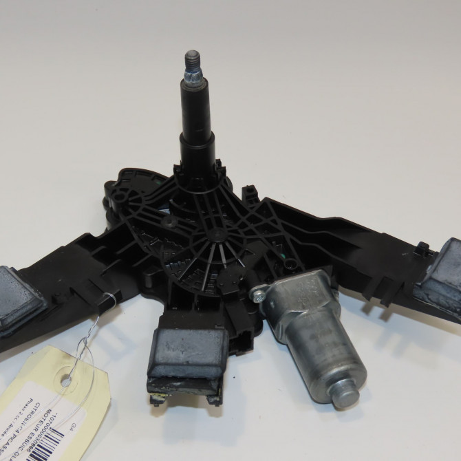 Moteur essuie-glace arrière occasion CITROEN C4 PICASSO II Phase 2 09-2016->... 1.6 BLUEHDI 120ch 9819523180 1
