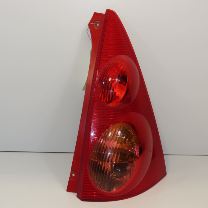 Feu arrière droit occasion PEUGEOT 107 Phase 2 01-2009->01-2012 1.0i 70ch 12v 6351X6 1