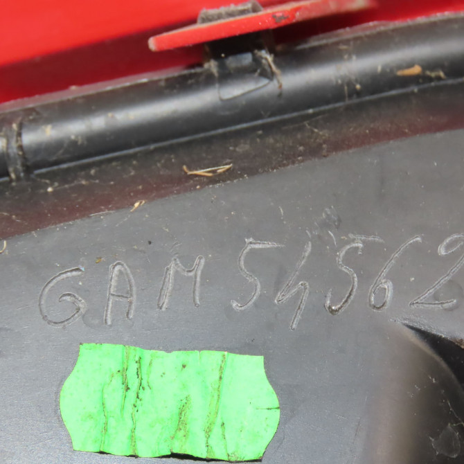 Feu arrière droit occasion PEUGEOT 107 Phase 2 01-2009->01-2012 1.0i 70ch 12v 6351X6 4