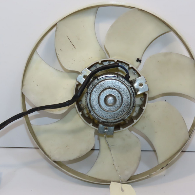 Ventilateur de refroidissement occasion PEUGEOT 107 Phase 2 01-2009->01-2012 1.0i 70ch 12v 1253G9 2