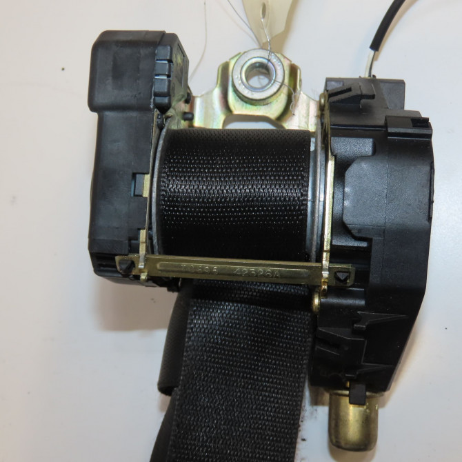 Ceinture avant droite occasion MERCEDES CLASSE ML I 2