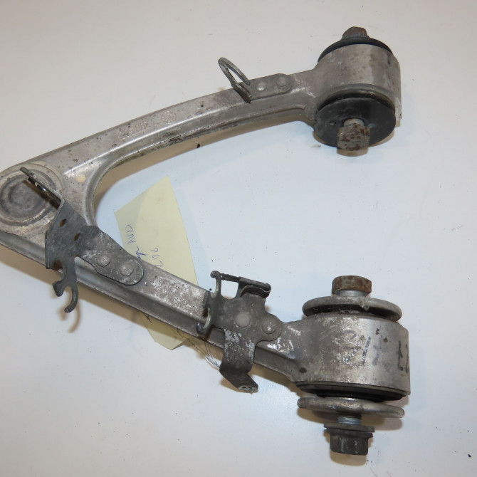 Triangle sup avd occasion MASERATI 146 Phase 1 04-1995->04-1999 4.2i 401ch 1