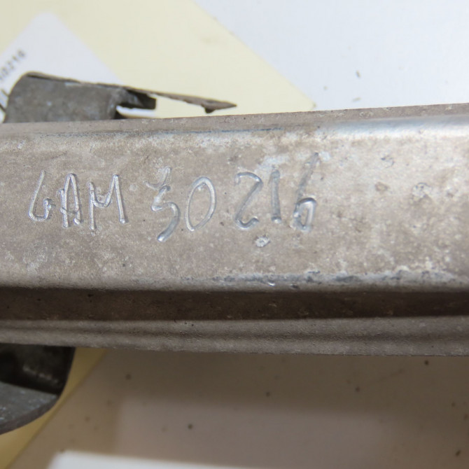 Triangle sup avd occasion MASERATI 146 Phase 1 04-1995->04-1999 4.2i 401ch 6