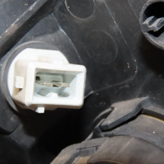 Phare gauche occasion PEUGEOT 206 Phase 1 09-1998->03-2009 2.0 HDI 6204S7 4