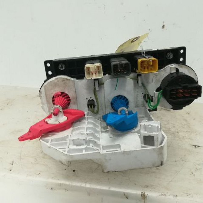 Commande de chauffage occasion HYUNDAI I 10 I Phase 1 03-2008->12-2010 1.2i 972500X030S4 2