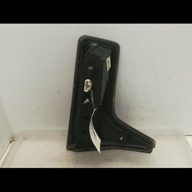 Feu arrière intérieur droit occasion CITROEN C5 I Phase 2 09-2004->06-2008 1.6 HDi 110ch 6351V4 2