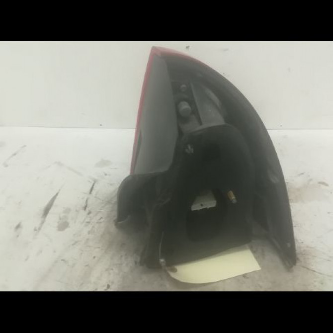 Feu arrière gauche occasion CITROEN C5 I Phase 2 09-2004->06-2008 1.6 HDi 110ch 6350V3 2