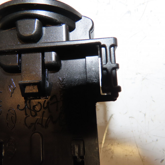 Commande clignotant occasion HYUNDAI GETZ Phase 2 11-2005->10-2010 1.1i 934101C200 4