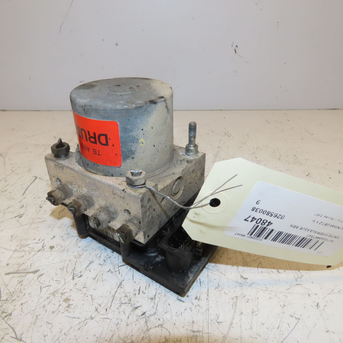 Unité hydraulique ABS occasion HYUNDAI GETZ Phase 2 11-2005->10-2010 1.1i 589101C310 1
