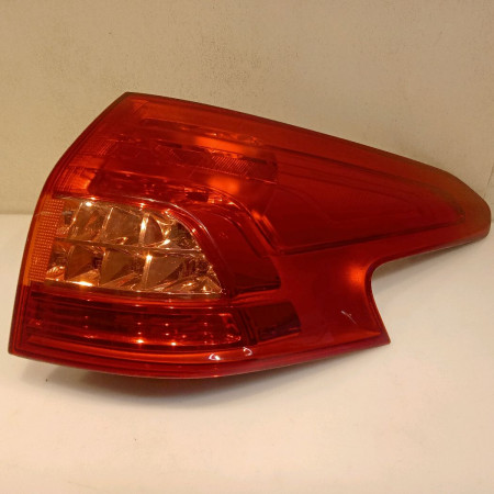 Feu arrière droit occasion CITROEN C5 II 6350FA