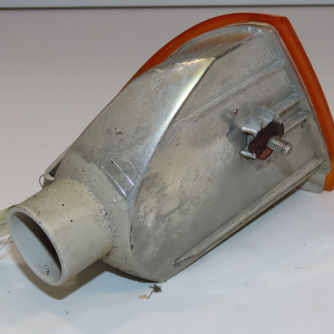 Clignotant gauche occasion CITROEN AX Phase 1 01-1987->06-1991 1.0i 8v 45ch 95643741 2