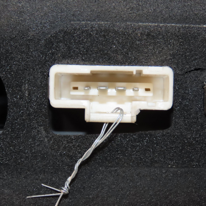 Feu arrière intérieur droit occasion CITROEN C5 I Phase 2 09-2004->06-2008 1.6 HDi 110ch 6351V4 3