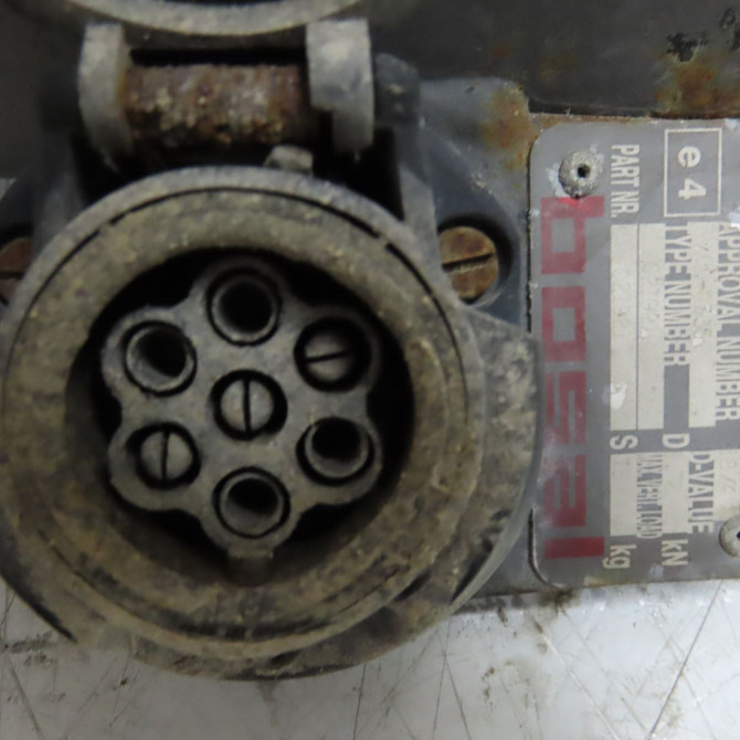 Attelage occasion MERCEDES CLASSE CLK I 2105406113 4