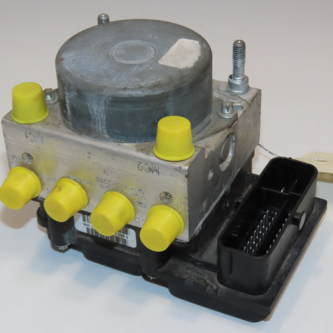 Unité hydraulique ABS occasion FIAT PUNTO III Phase 1 01-2012->... 1.2i 69ch 71771143 1