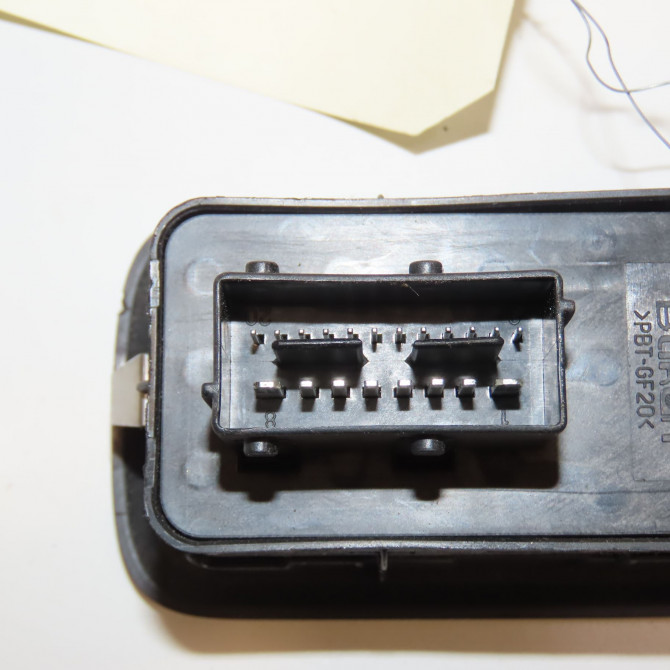 Commande lève-glace porte avant gauche occasion CITROEN C5 II Phase 1 04-1995->04-1999 2.0 HDI 140ch 6490Y6 3