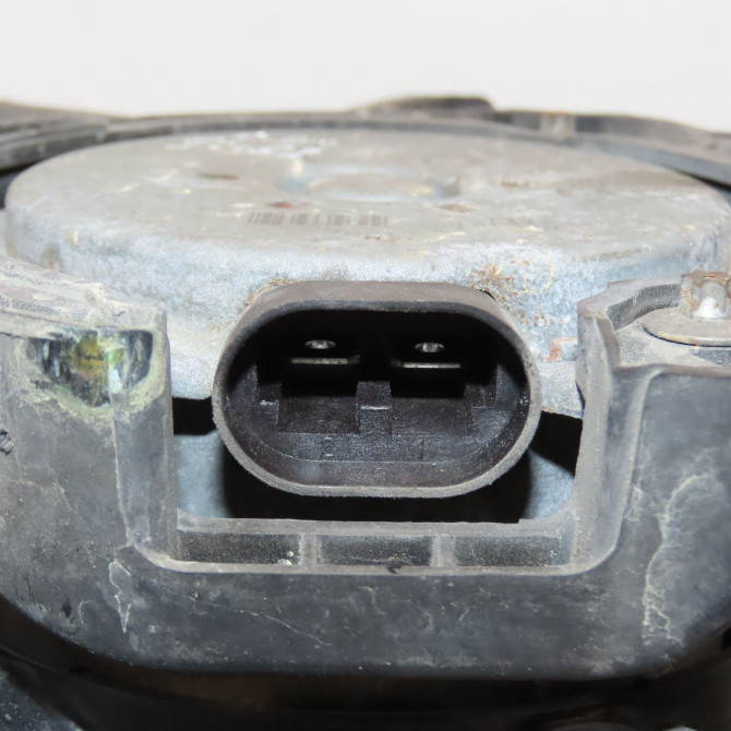 Ventilateur de refroidissement occasion RENAULT CLIO III Phase 2 03-2009->12-2014 1.5 DCI 75ch 7701068310 3