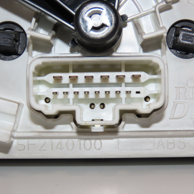 Commande de chauffage occasion RENAULT KANGOO II Phase 1 01-2008->03-2013 1.5 DCI 85ch 275100550R 3