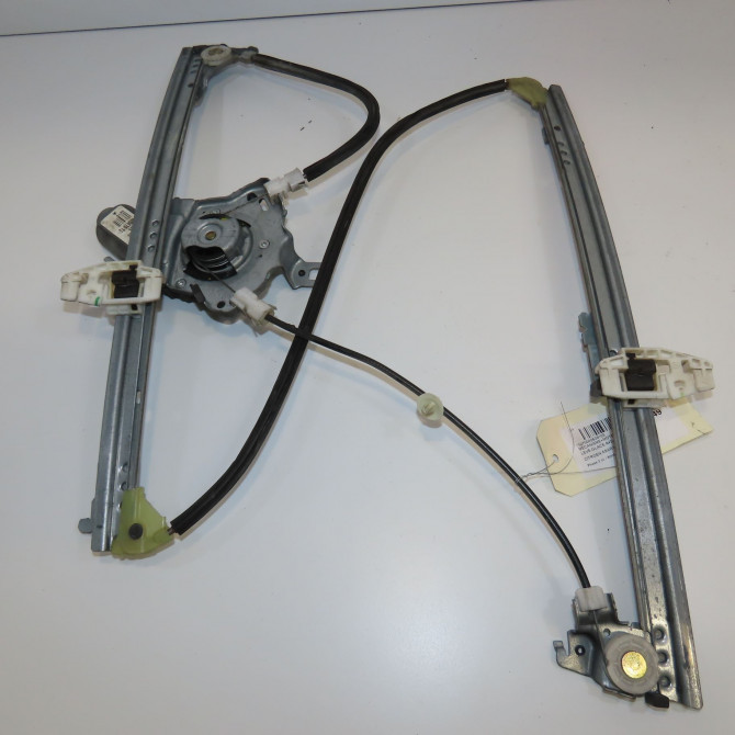 Mecanisme + moteur lève-glace avant droit occasion CITROEN XSARA Phase 2 09-2000->12-2005 1.4i 9222L0 2