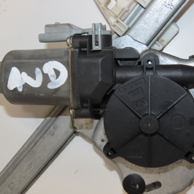 Mecanisme + moteur lève-glace avant droit occasion CITROEN XSARA Phase 2 09-2000->12-2005 1.4i 9222L0 3