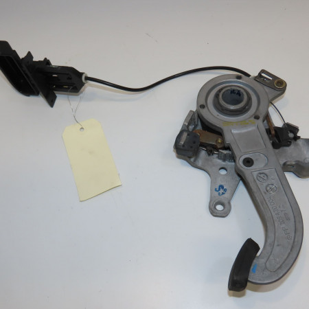 Levier frein a main occasion MERCEDES CLASSE ML I 8200964758