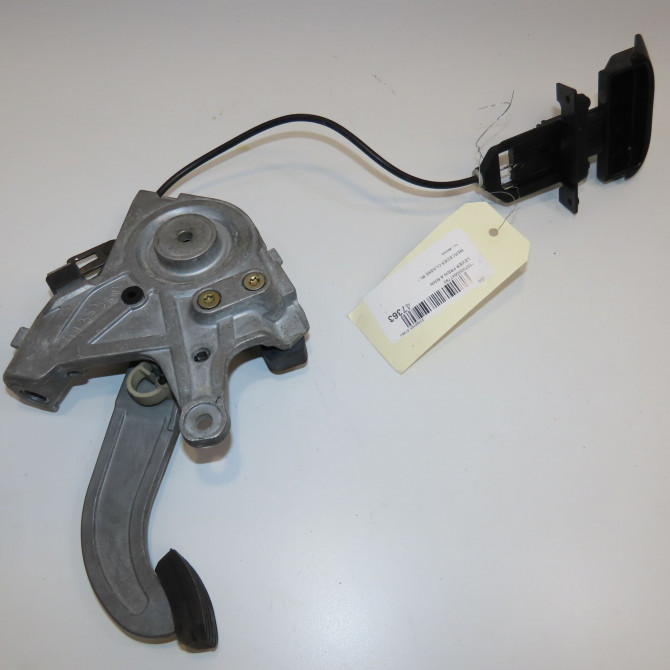 Levier frein a main occasion MERCEDES CLASSE ML I 8200964758 2