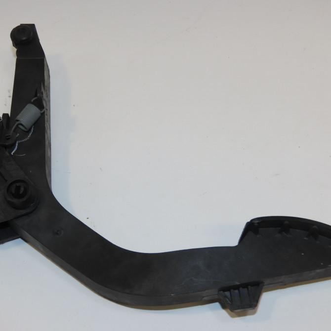 Potentiometre accelerateur occasion MERCEDES CLASSE ML I 3