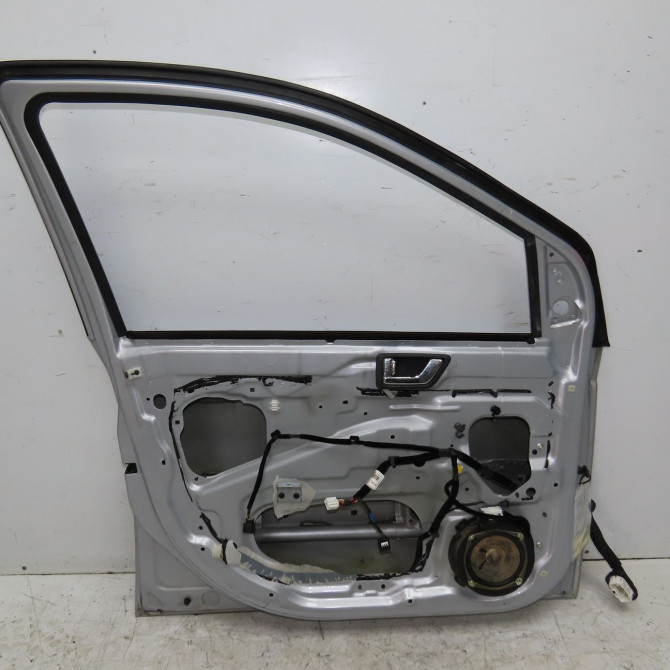 Porte avant gauche occasion HYUNDAI GETZ Phase 2 11-2005->10-2010 1.1i 760030B000 2
