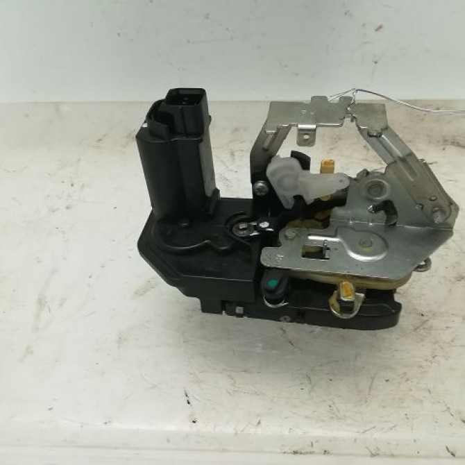 Serrure porte ard occasion HYUNDAI I 10 I Phase 1 03-2008->12-2010 1.2i 814200X021 1