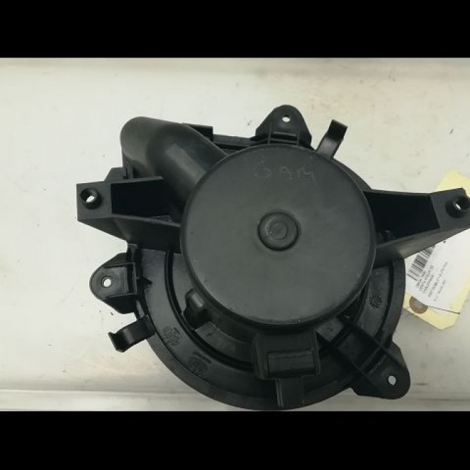 Ventilateur de chauffage occasion FIAT DOBLO I Phase 1 03-2001->12-2005 1.9 JTD 100ch 46723714 2