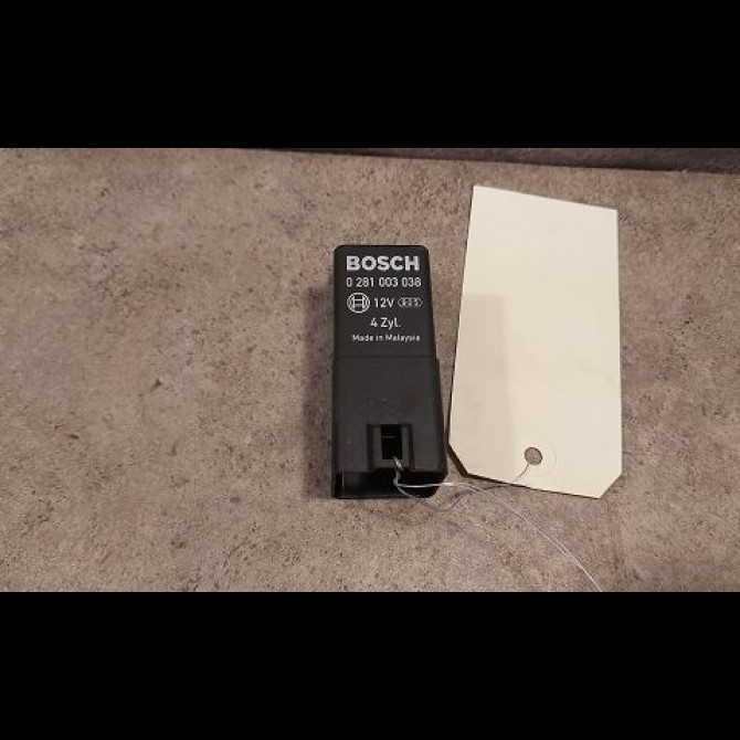 Boitier de préchauffage occasion VOLKSWAGEN GOLF V Phase 1 11-2003->10-2008 1.9 TDI 105ch 38907281D 1