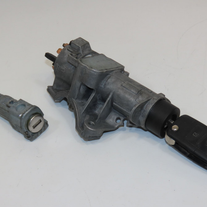 Kit serrures + antivol occasion SEAT IBIZA IV Phase 1 05-2008->01-2012 1.9 TDI 105ch 1