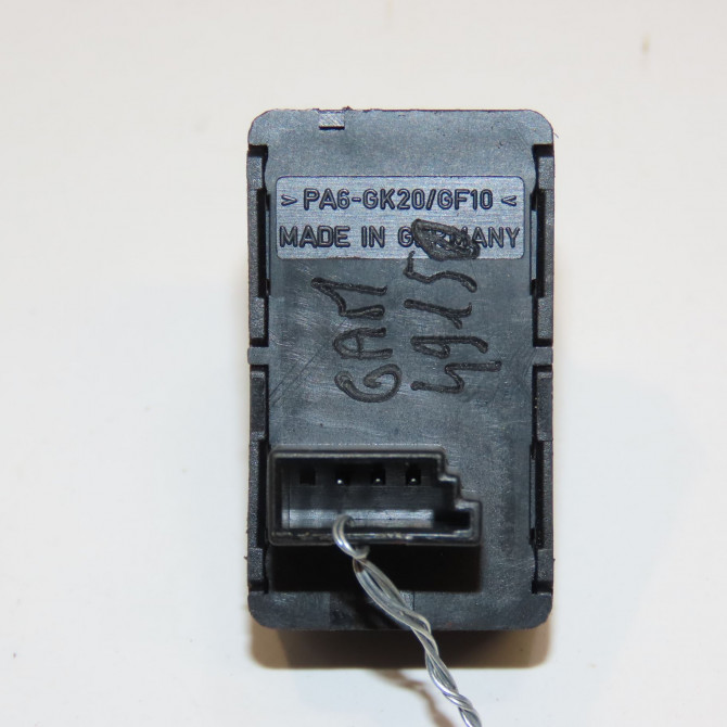 Commande lève-glace porte avant droite occasion B.M.W. SERIE 3 V Phase 1 03-2005->09-2008 61316957820 2