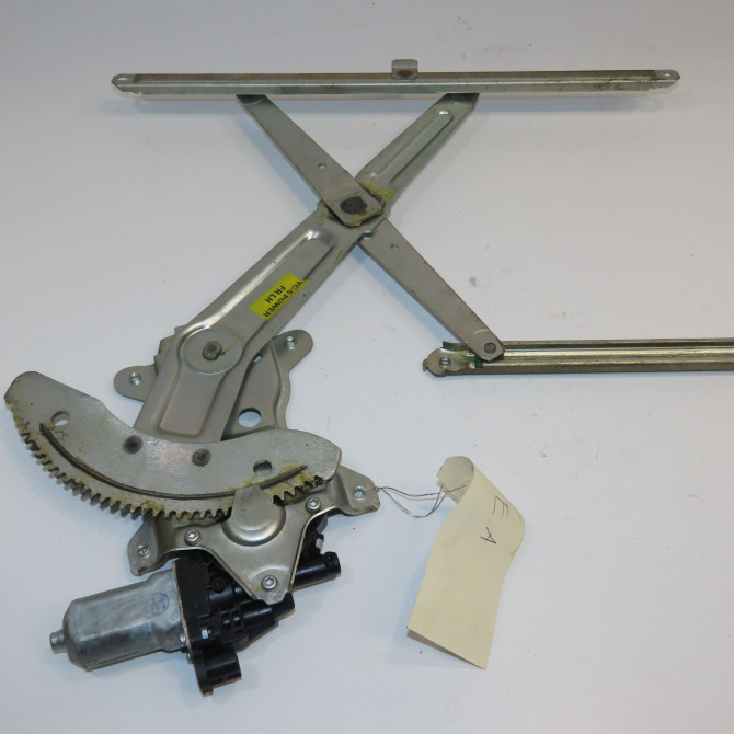 Mecanisme+moteur leve-glace avg occasion NISSAN PIXO Phase 1 05-2009->... 1.0i 12v 68ch 807014A01C 2