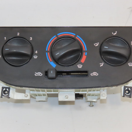 Commande de chauffage occasion FIAT DOBLO I Phase 2 01-2006->12-2009 1.3 DT 75ch 46723236
