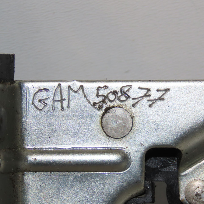 Serrure hayon occasion HYUNDAI I 10 I Phase 1 04-1995->04-1999 1.2i 90ch 812300X010 3