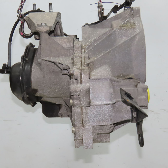 Boîte à vitesse mecanique occasion FORD FIESTA VI Phase 1 10-2008->11-2012 1.2i 60ch Ambiente 2015001 4