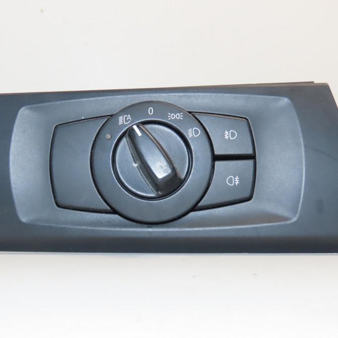 Interrupteur commande de phares occasion B.M.W. SERIE 3 V Phase 1 03-2005->09-2008 61316932796 1