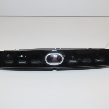 Bouton de warning occasion FIAT PUNTO III Phase 1 01-2012->... 1.2i 69ch 735501373