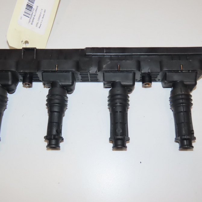 Bobine allumage occasion OPEL CORSA IV Phase 1 09-2006->12-2010 1.4 TWINPORT 90ch 2