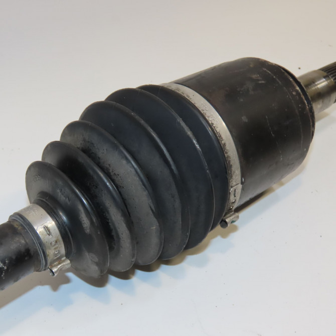 Transmission avant gauche occasion MERCEDES CLASSE ML I 8201055669 3