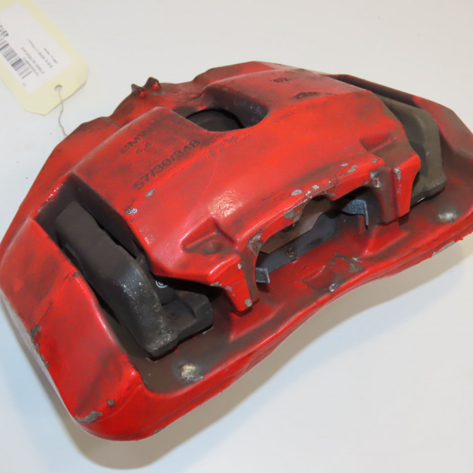 Etrier de frein avant gauche occasion B.M.W. SERIE 3 V Phase 1 03-2005->09-2008 34116773201 1